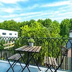 Secca Apartment *